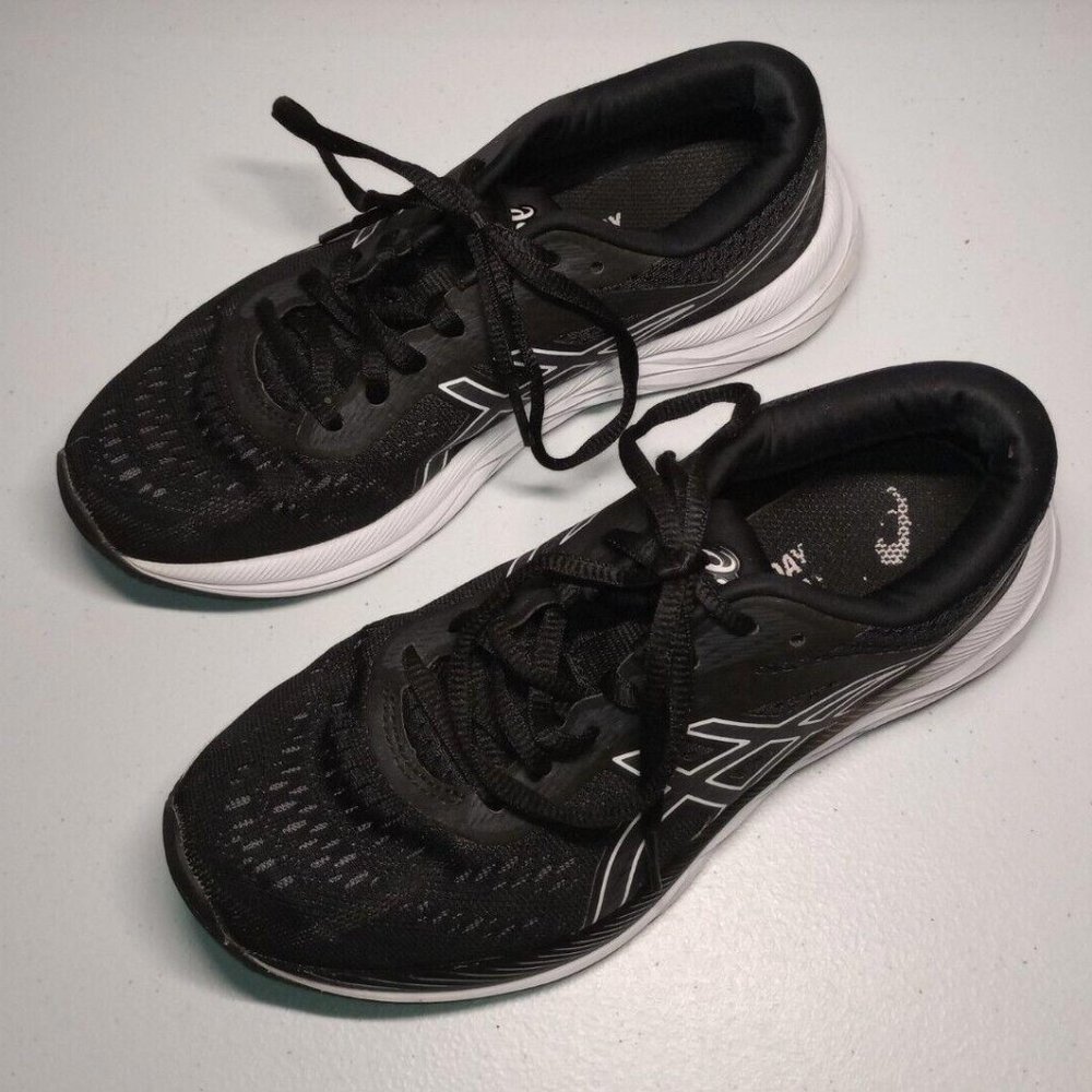 Asics Womens Gel Excite 6 Running Shoes Black White Model 1012A150 US Size 6